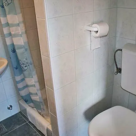 Puljic Πανσιόν 3*