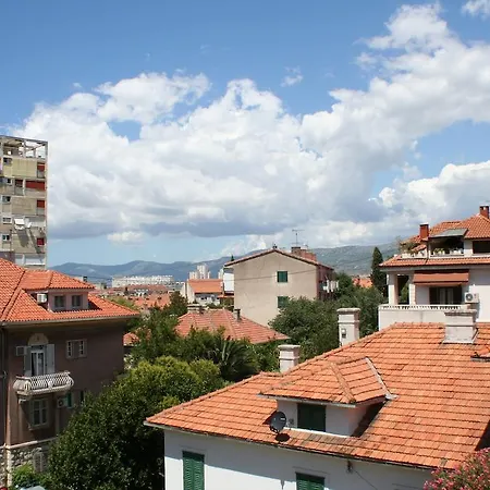 Puljic Pensión Split